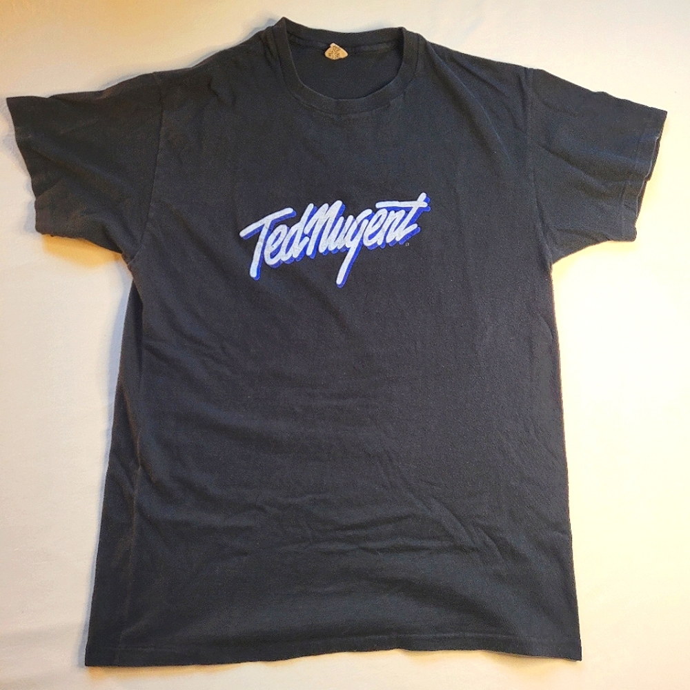 VINTAGE Ted Nugent Concert Rock Tee Size Large